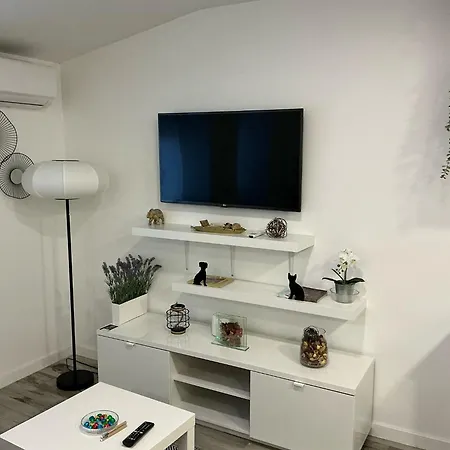 Lar Familia Carlos Nyaraló